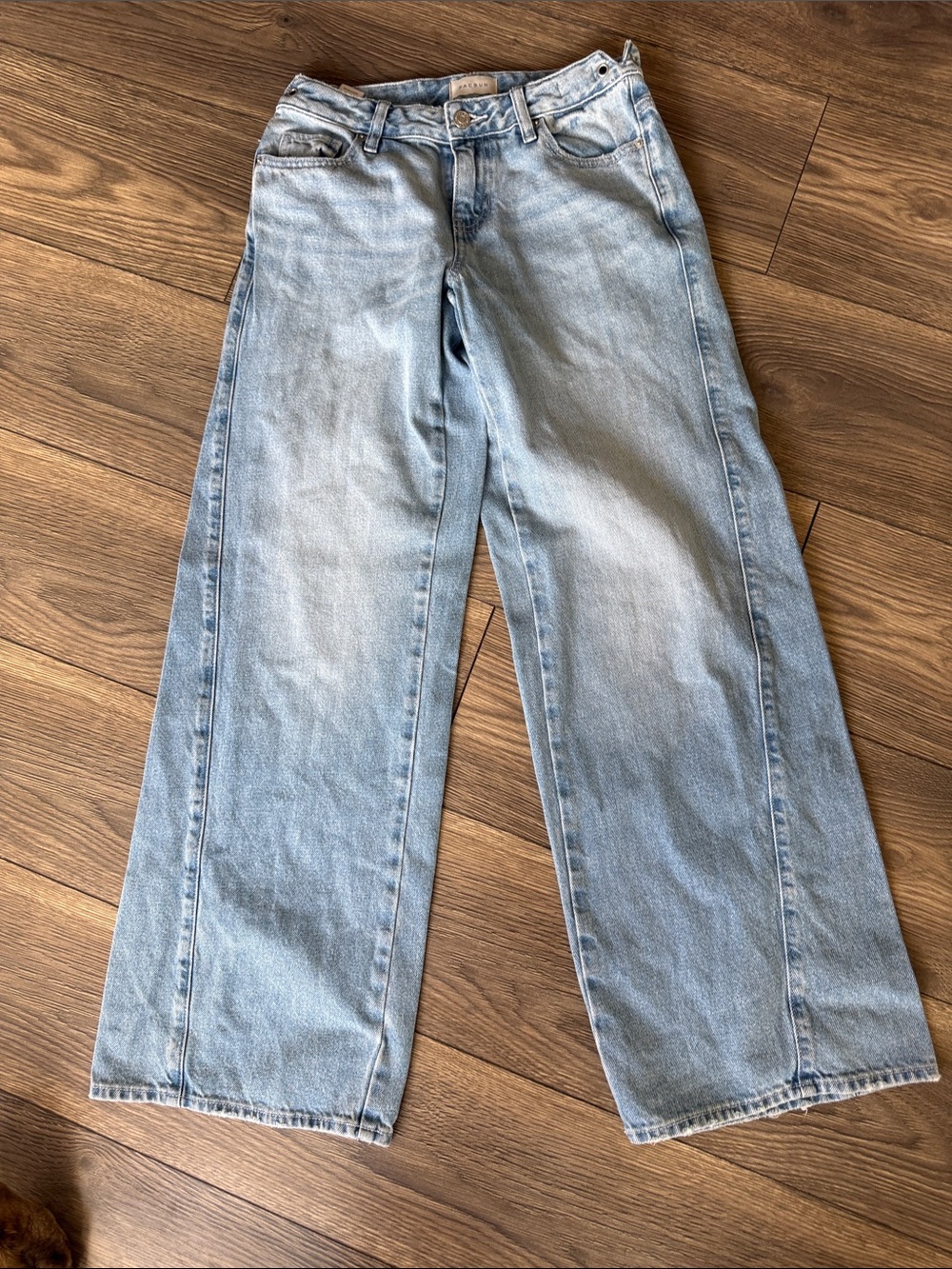 PacSun low rise baggy barrel Faded Light Blue Denim Shorts 24